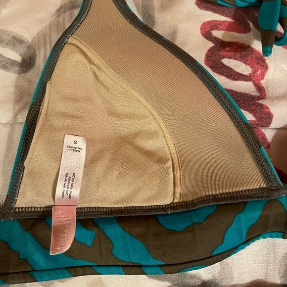 Victoria’s Secret Push Up bikini top size small - Picture 6 of 6